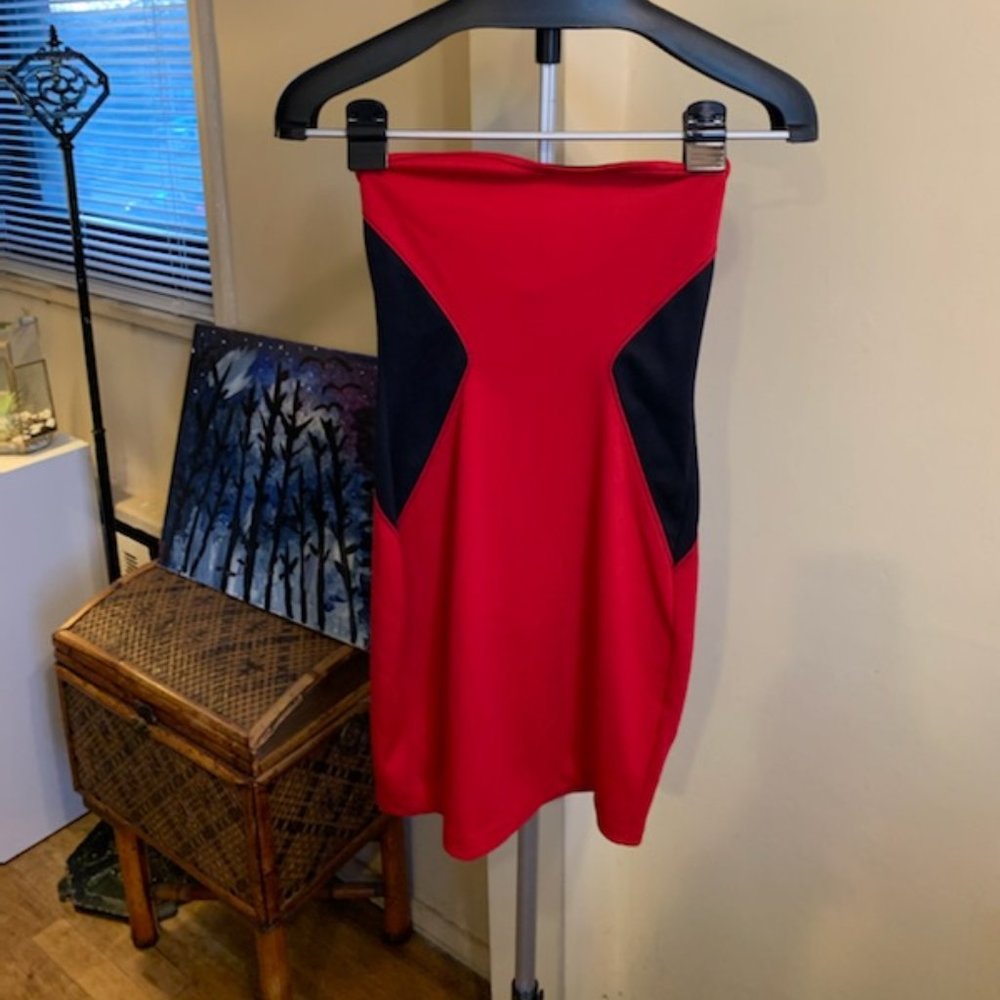 Solemio Red with Black Party Dress